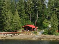 Eingang zum First Nations Dorf auf der Inside Passage