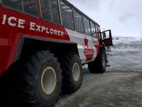 der Cruiser auf dem Gletscher