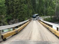 Wells Gray Park - Schwieriges Manöver für unseren Busfahrer