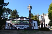 Vancouver Island - Stadtrundgang in Victoria - Totempfähle