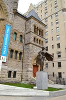 Stadtrundfahrt in Montréal - Skulptur Sonne