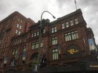 Stadtrundfahrt in Montréal - Kaufhaus der Hudson Bay Company