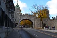 Spaziergang zum Château Frontenac - Stadtmauer