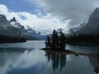 122 Maligne Lake - Spirit Island