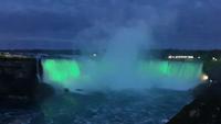 Niagara Fälle beleuchtet. (2)