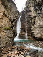 3. Wasserfall in Johnston Canyon