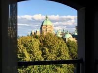 Blick aufs Parlament vom Zimmer aus in Victoria