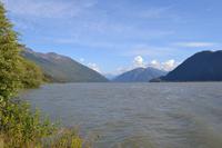 Fahrt nach Prince Rupert - Am Skeena River
