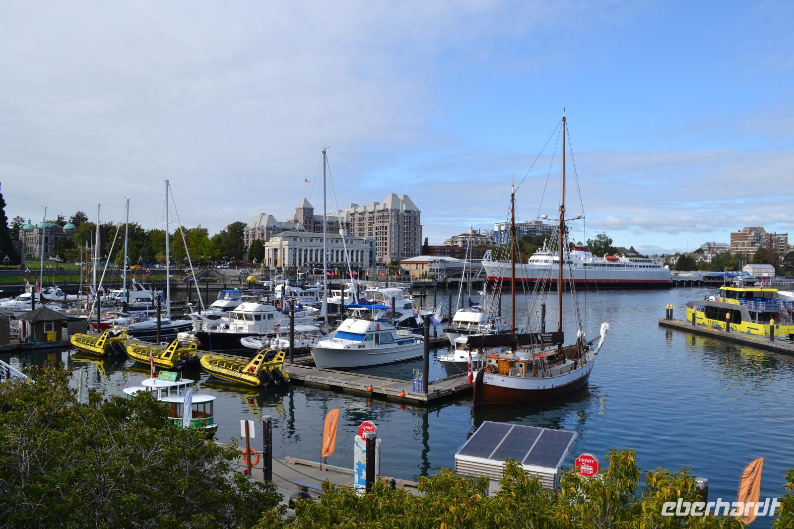 Spaziergang durch Victoria - Inner Harbour