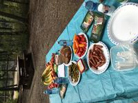 Picknick am Wasserfall