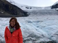 Elisabeth auf dem Athabasca Gletscher 
