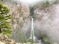 Spahat Faelle in Wells Grey Park