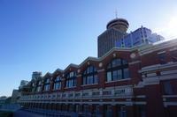 398 Vancouver Waterfront Station
