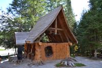 Fahrt durch den Omega-Wildpark - Holzschnitzkunst