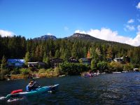 Kanufahrt auf dem Alta Lake in Whistler