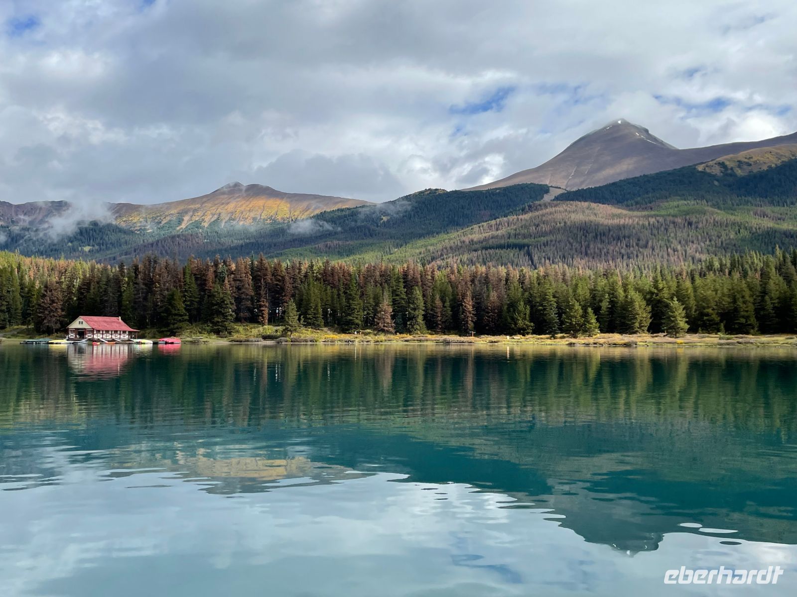Maligne Lake 
