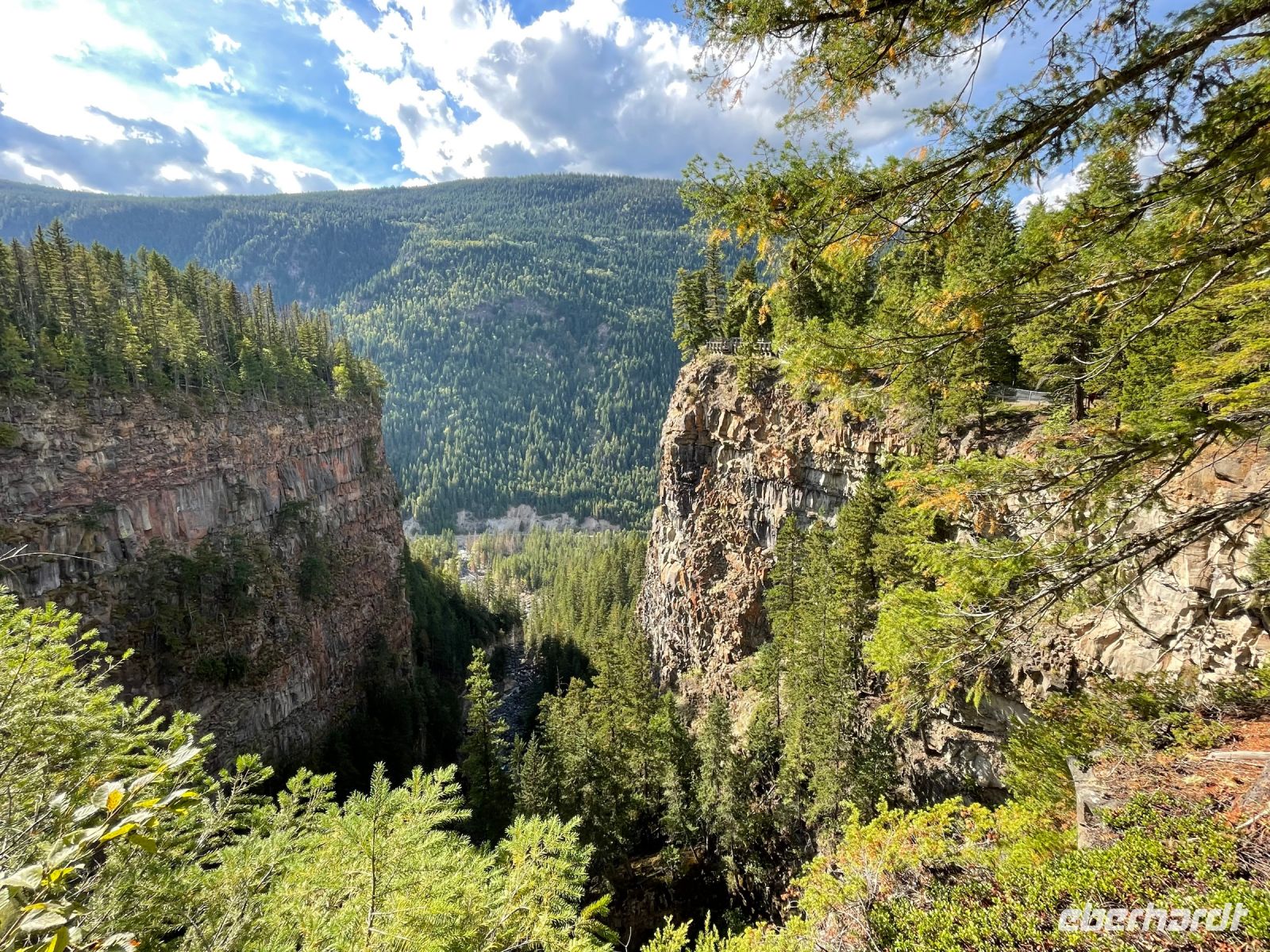 Besuch des Spahub Wasserfalls