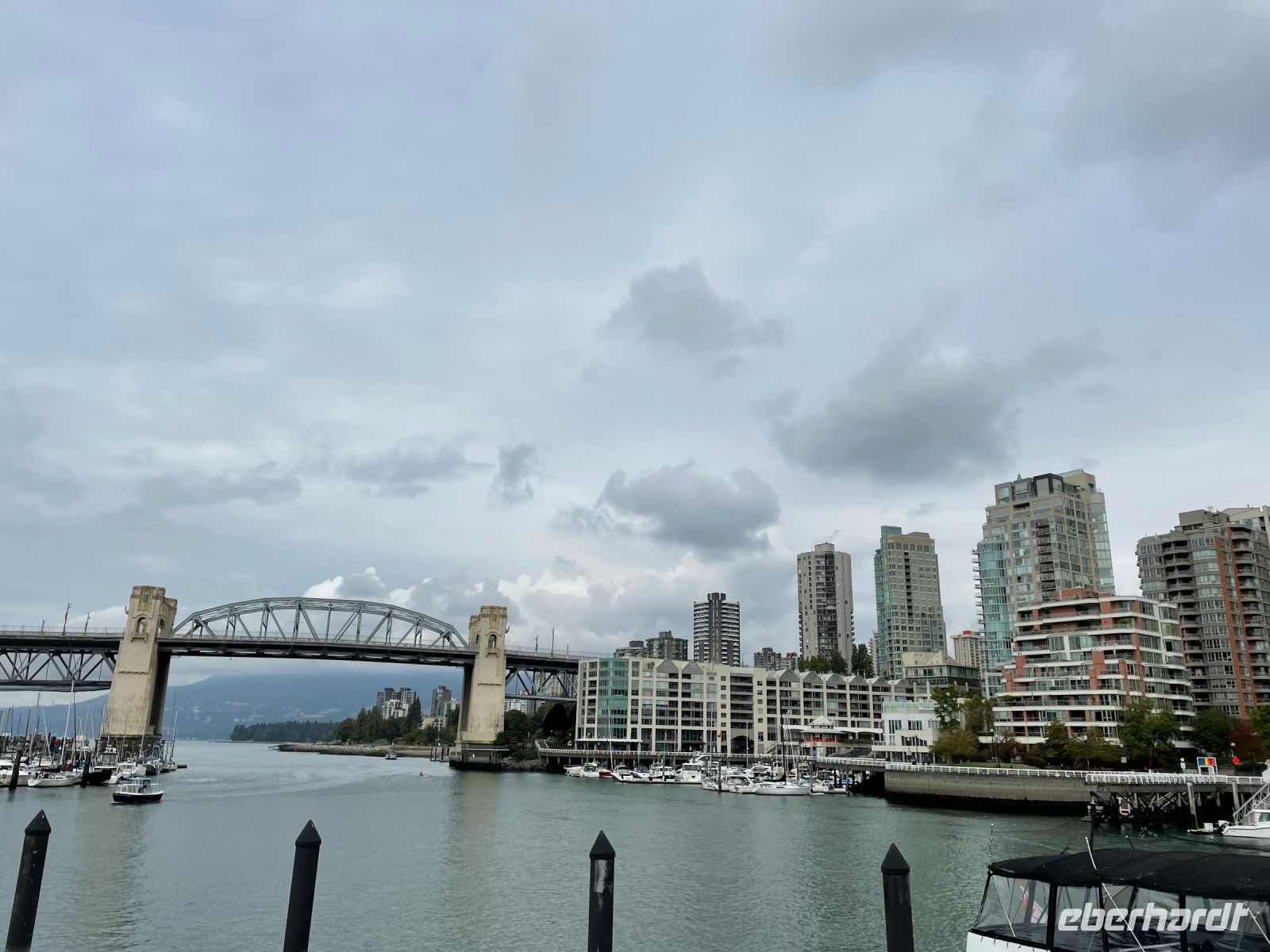 Stadtrundfahrt Vancouverr - Mittagspause in  Granville  Island
