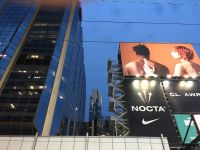 Toronto Downtown, Young und Dundas Kreuzung