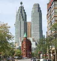 Das beruehmte Buegeleisenhaus in Toronto