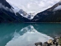 Bow Lake und Gletscher bei Lake Louise auf der Gletscherstrasse