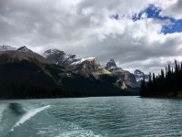 Mit dem Boot auf dem Maligne See bei Jasper