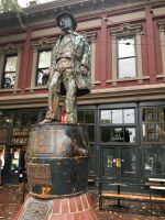 Gassy Jack auf seinem Whiskeyfass in Gastown Vancouver