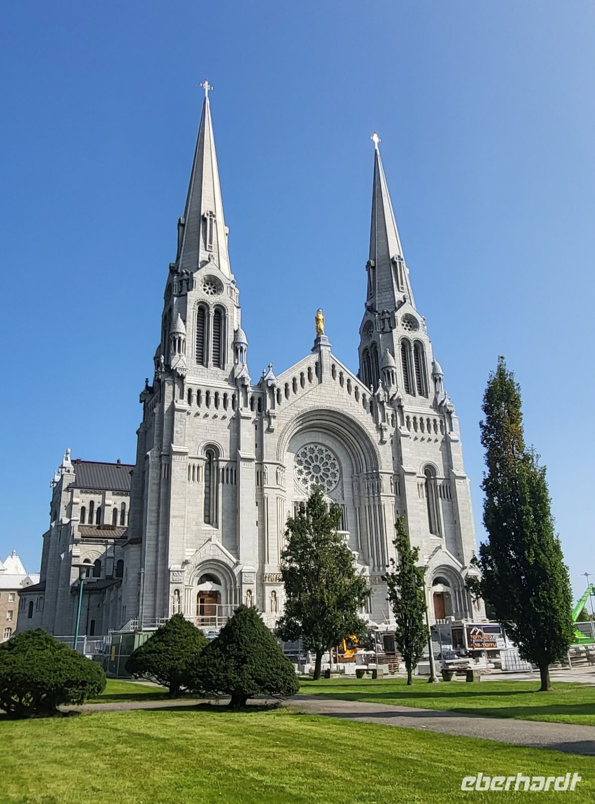 200 Basilika St. Anne de Beaupré