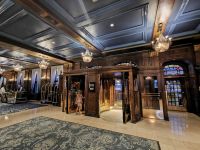 Im Foyer des Eisenbahnhotels in Quebec