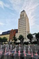 Hier könnte man meinen, in den USA zu stehen, aber es ist der Price Tower in Qu