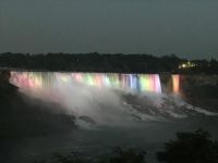 Beleuchtete Niagarafälle
