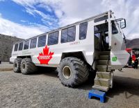 Mit diesem Mobil fahren wir auf den Gletscher hoch