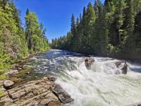 Auf dem Weg zum Helmcken Wasserfall