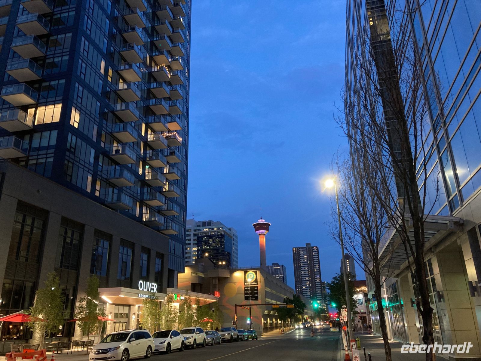 1. Tag – Calgary – Calgary Tower am Abend