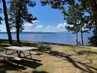 6. Tag – Picknick am Stuart Lake