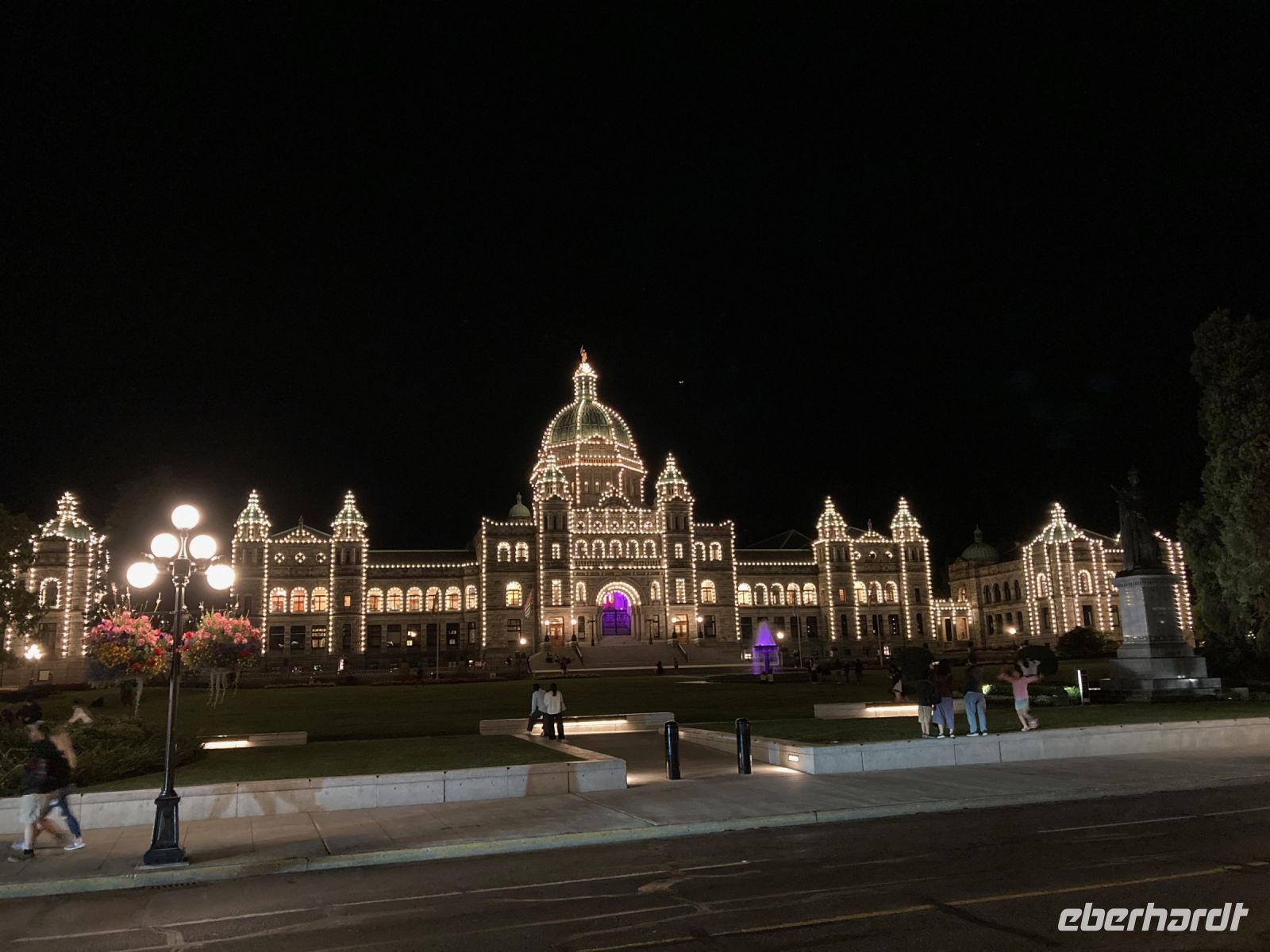 11. Tag – Vancouver Island – Victoria – Parlamentsgebäude am Abend
