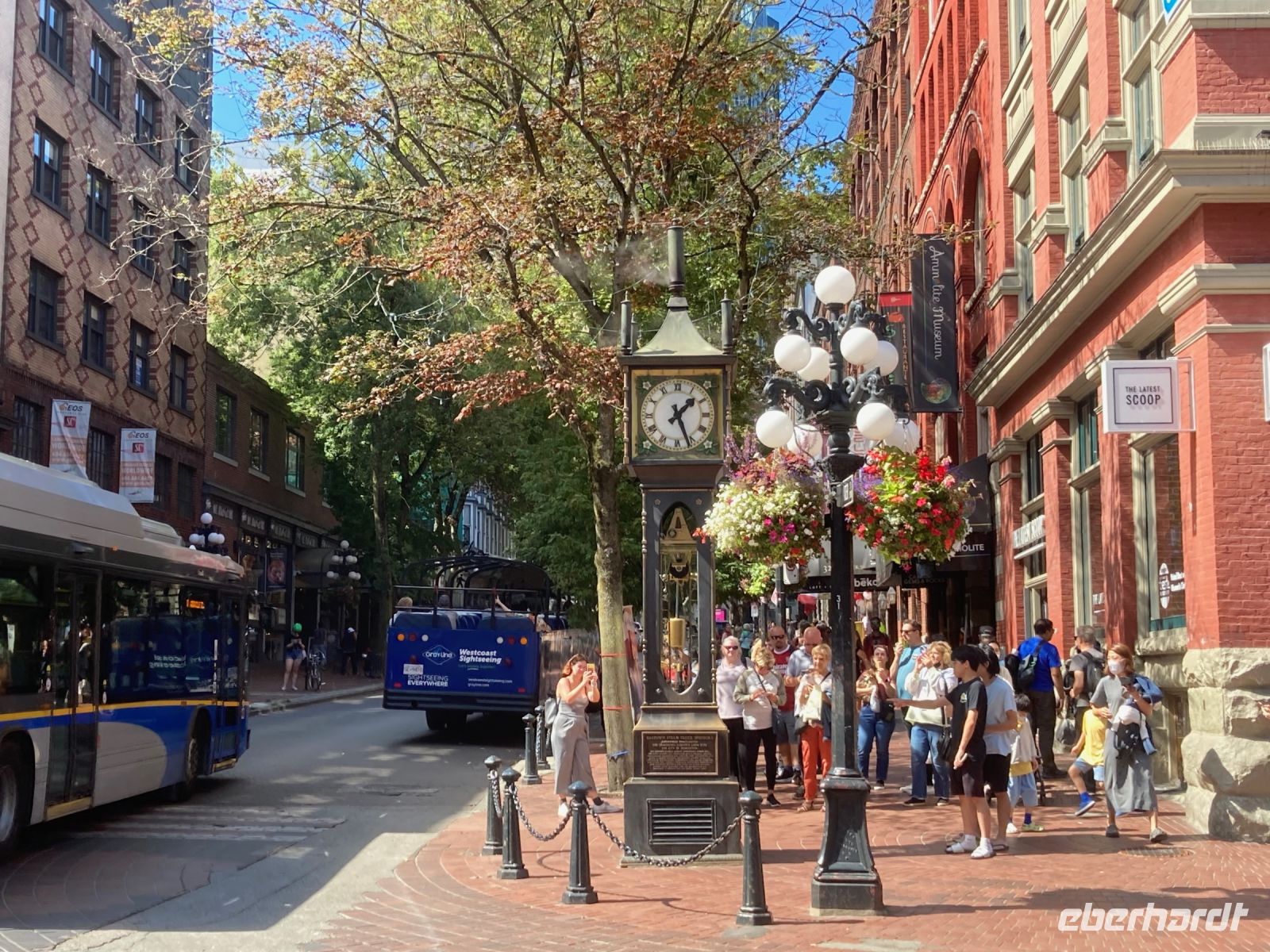 13. Tag – Stadtrundfahrtfahrt Vancouver – Steam Clock in Gastown