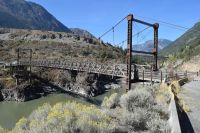 Alte Brücke über den Fraser River in Lillooet