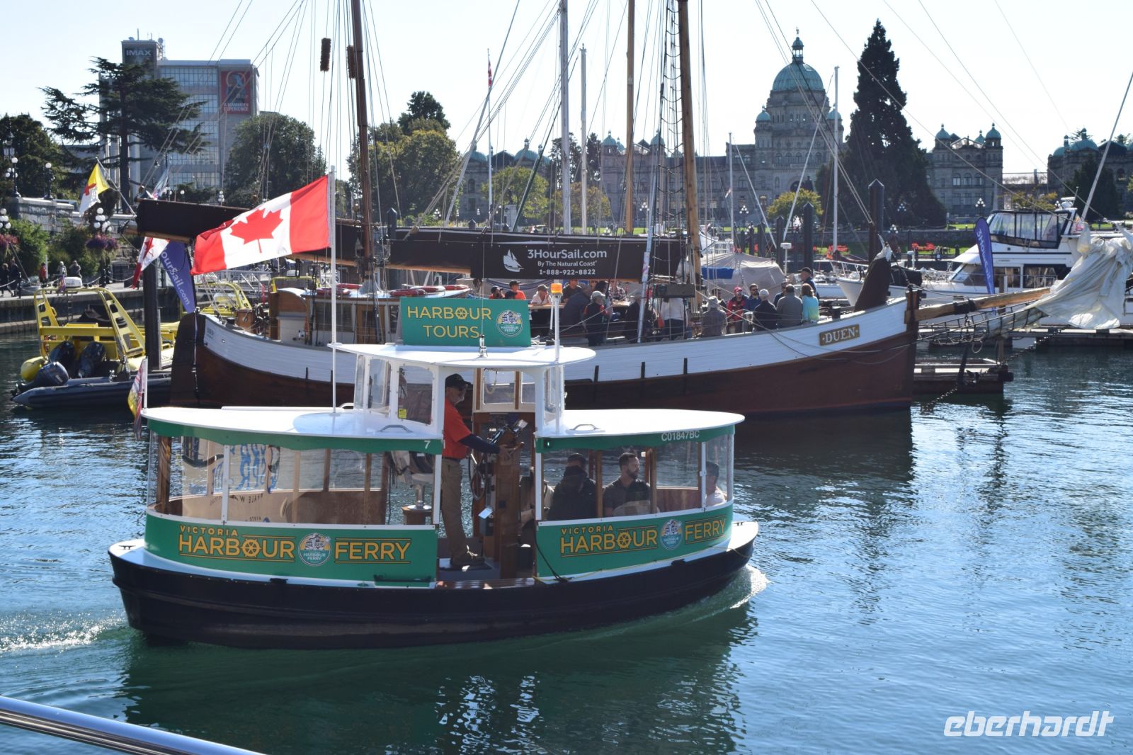 im Hafen von Victoria