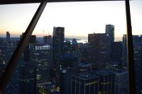 Bei Sonnenuntergang im Drehrestaurant