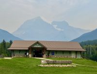 Info centre und Mt. Robson