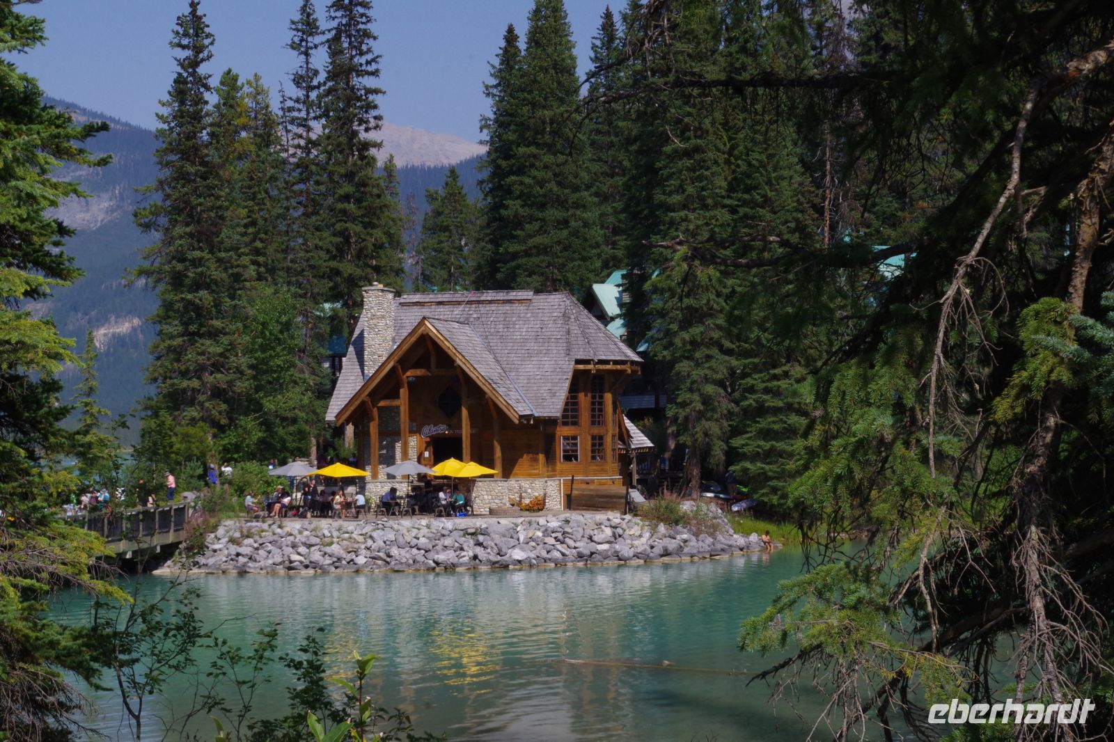 Am Emerald Lake