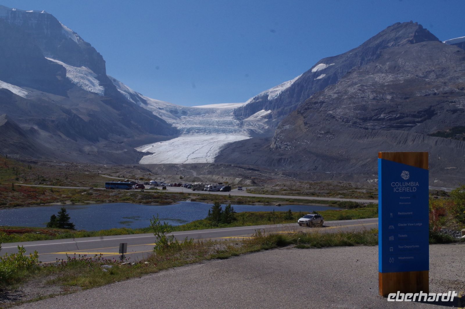Columbia Icefield mit Athabasca Gletscher 2.JP