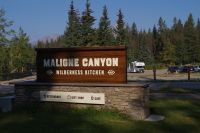 Am Maligne Canyon