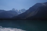 Bootsfahrt auf dem Maligne Lake - Blick auf Gletscher