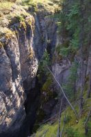 Maligne Canyon 6