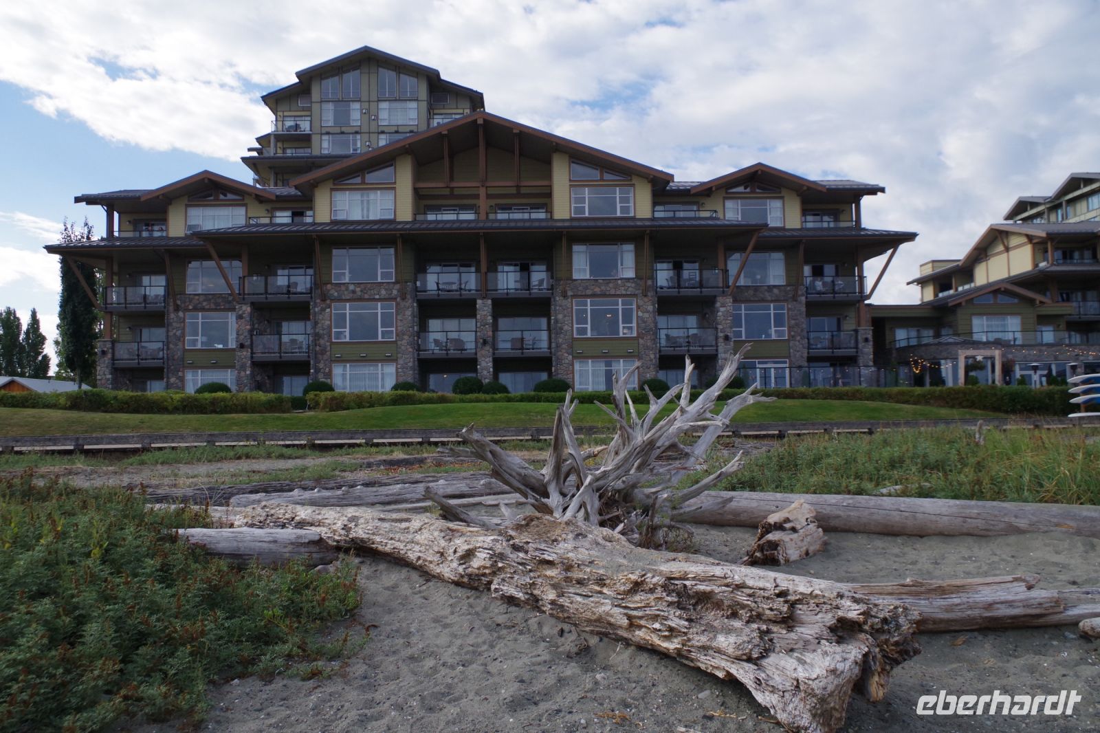 The Beach Club Resort 4