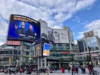 6. Reisetag – Stadtrundfahrt in Toronto – Dundas Square