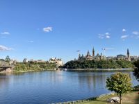4. Reisetag – Von Québec nach Ottawa – Stadtrundfahrt in Ottawa – Fotostopp am Museum of History mit Blick auf das Parlament