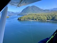 Mit dem Wasserflugzeug ueber Pazifik Rim National Park